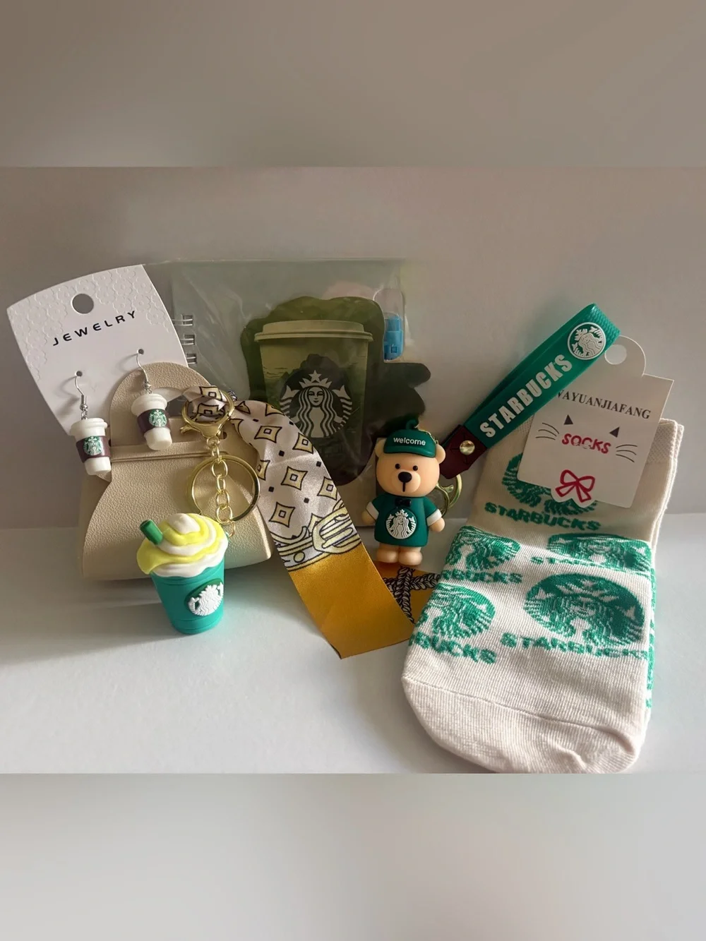 Starbucks Gift Bundle | Coffee Earrings, Mini Bag + More | Vanilla Latte